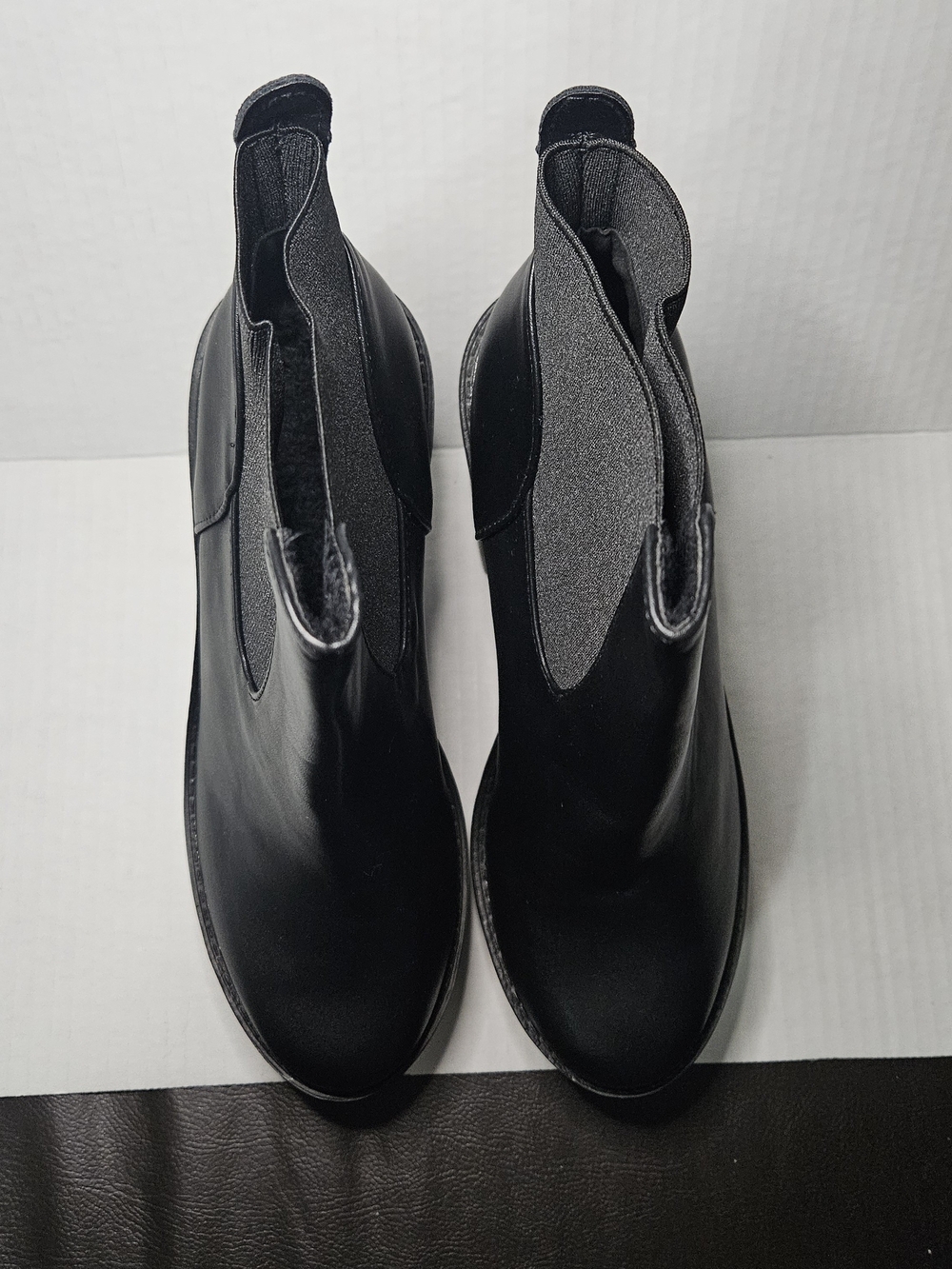 Women's Black Platform Chelsea Ankle Boots - Picture 4 of 7